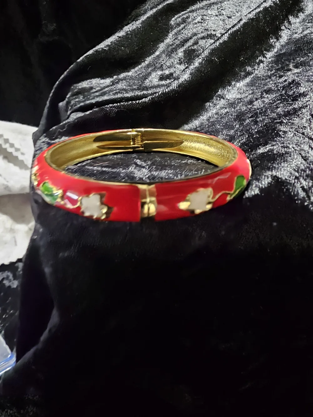 Red Floral Enamel Bangle Bracelet - Brand Unspecified